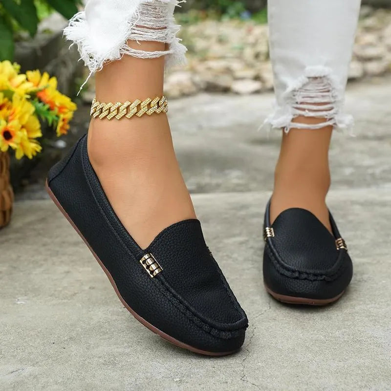 Mocassins Plats Confort avec Chaîne Métallique pour Femme
