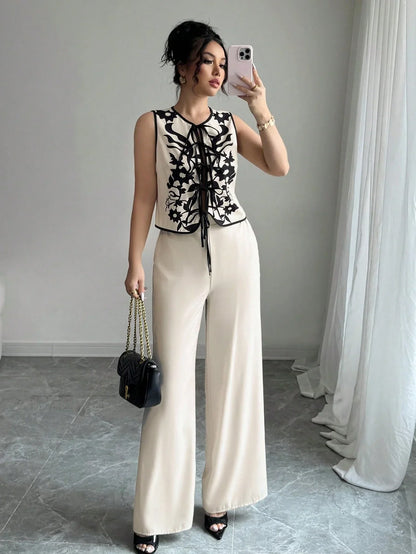 Ensemble Blouse Imprimée À Nouer Devant Et Pantalon