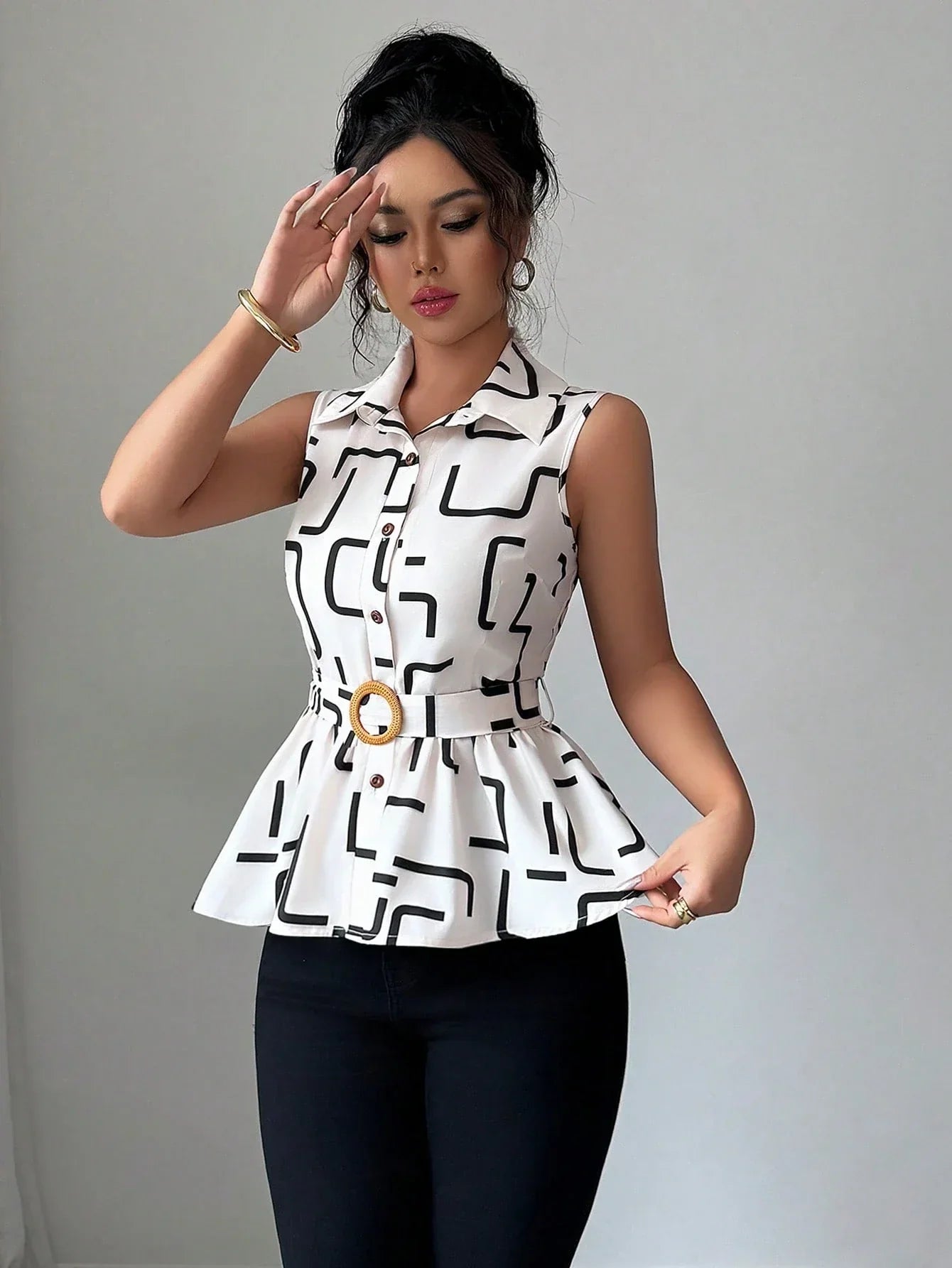 Blouse Géométrique À Ourlet Volanté