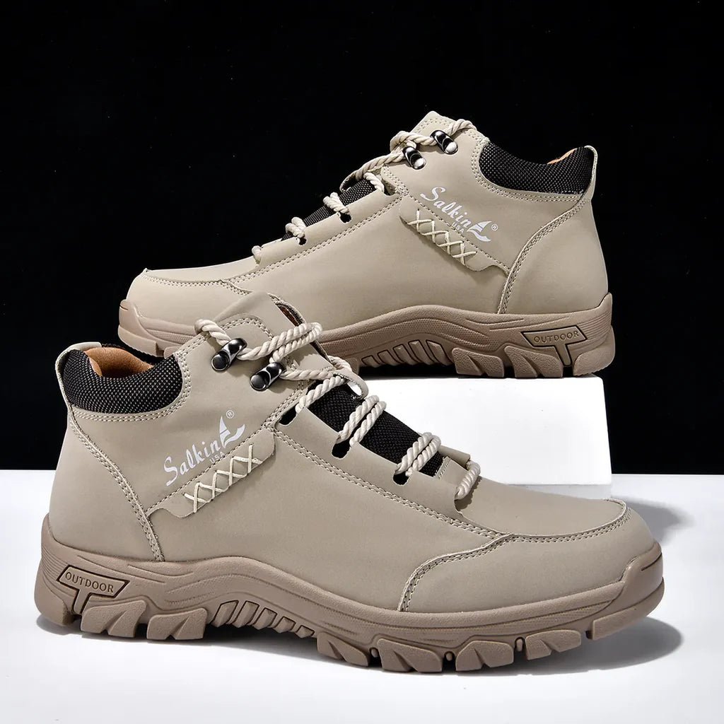 Bottes en matière effet cuir pour hommes