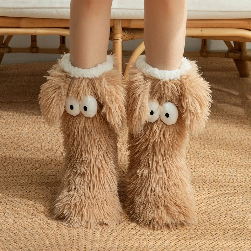 Chaussettes antidérapantes douillettes au motif chiot tout doux