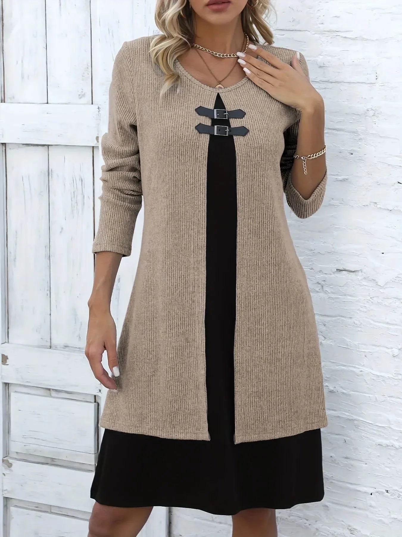 Robe élégante à manches longues pour femme