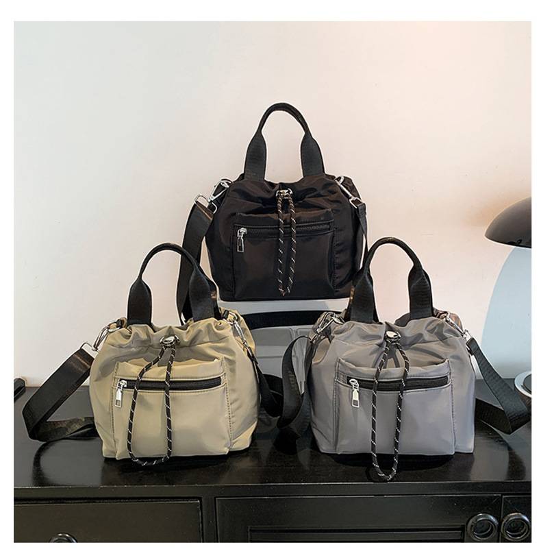 Sac seau bandoulière en nylon à cordon pour femme