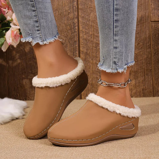 Pantoufles compensées confortables pour femmes, doublées de fausse fourrure