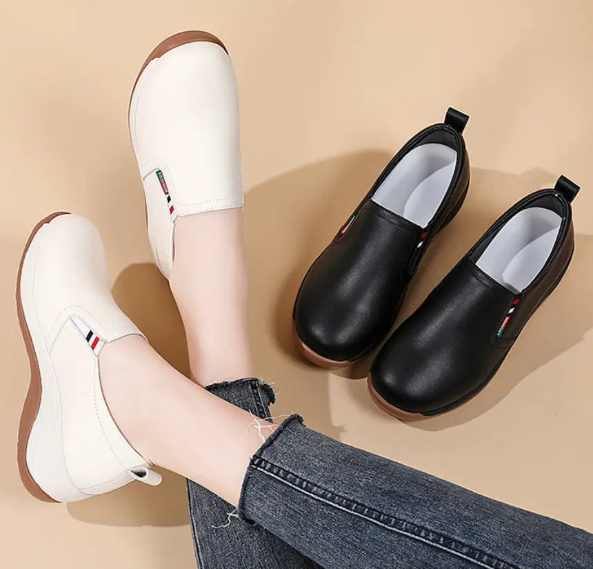 Chaussures pour femmes à semelles épaisses aspect cuir