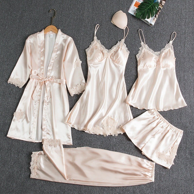 Ensemble de nuit 5 pièces pour femme avec bordure en dentelle soyeuse