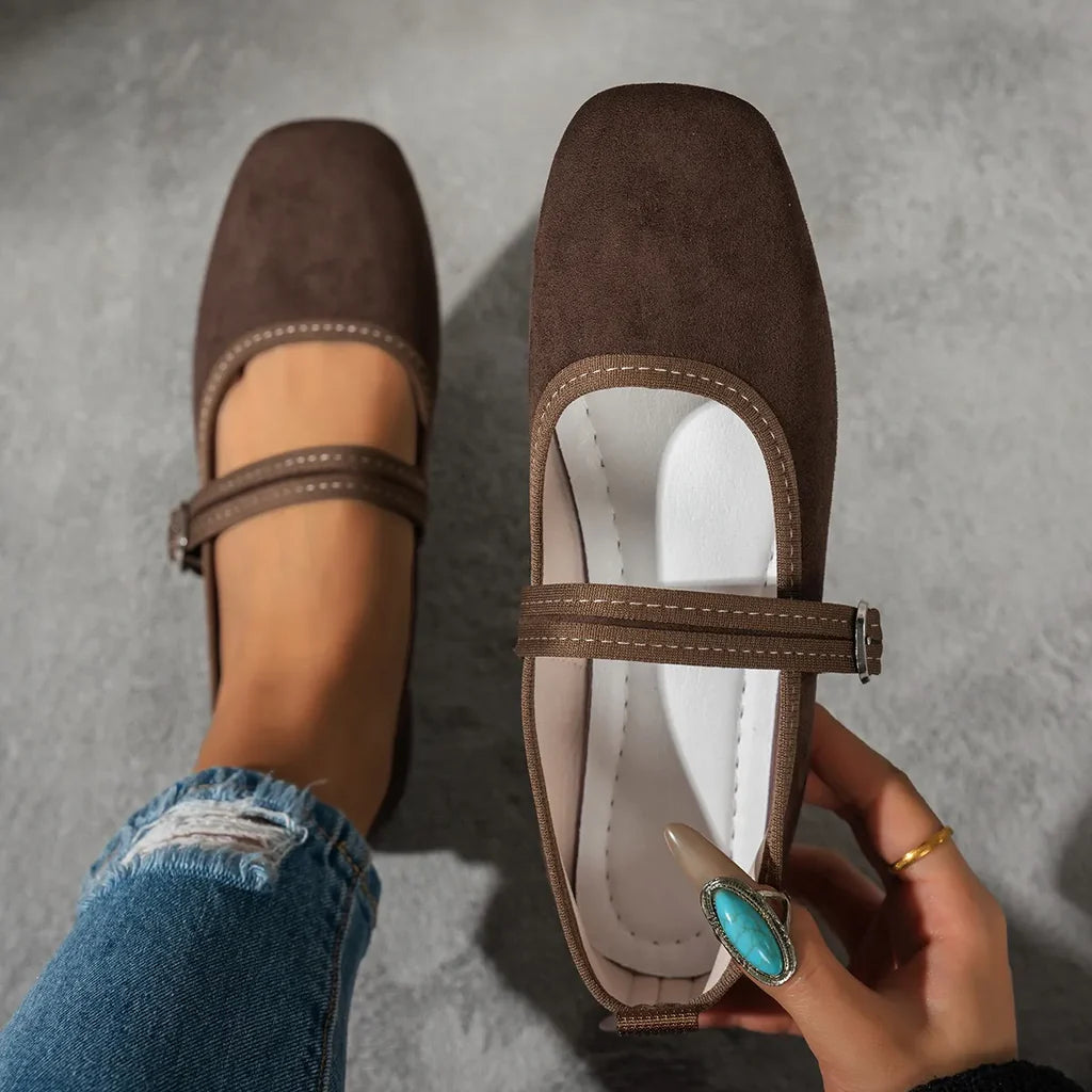 Chaussures confortables quotidiennes à bout carré et bride à boucle pour femmes