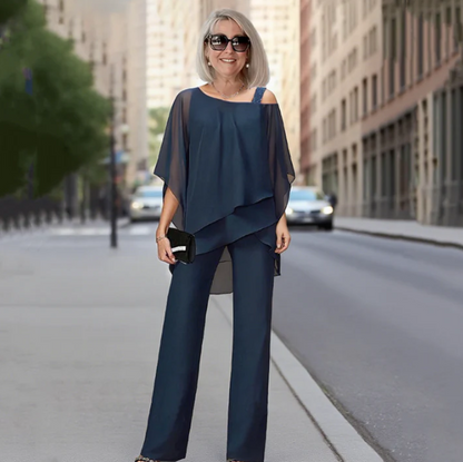 Ensemble haut asymétrique en mousseline et pantalon large pour femme
