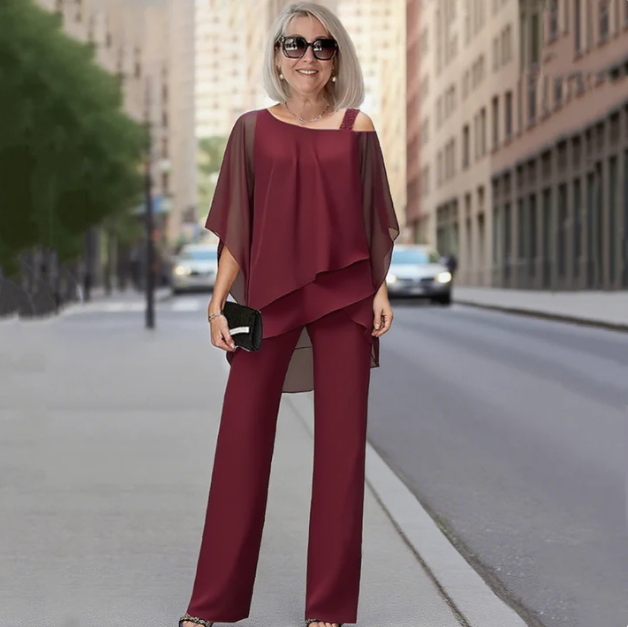Ensemble haut asymétrique en mousseline et pantalon large pour femme