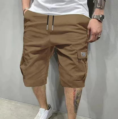 Short cargo pour homme à cordon de serrage et poches multiples