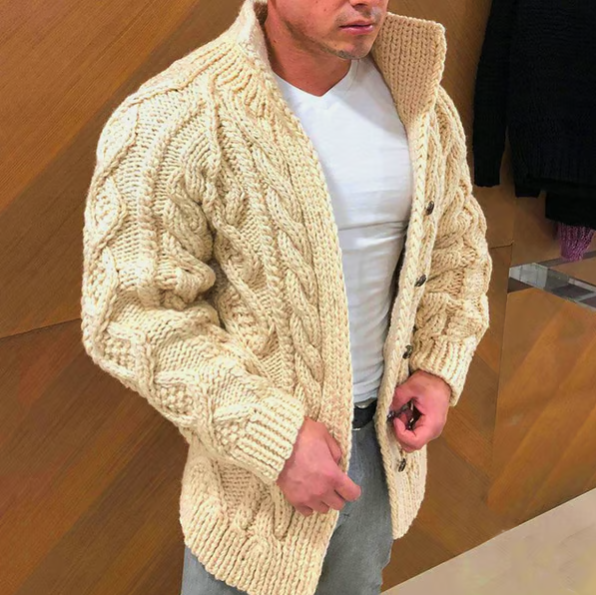 Cardigan pour homme en grosse maille torsadée à col montant