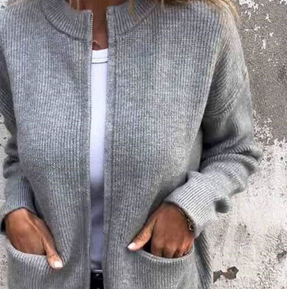 Veste en maille zippée et confortable pour femme avec poches