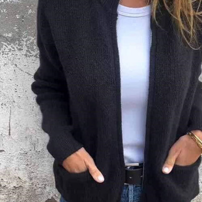 Veste en maille zippée et confortable pour femme avec poches