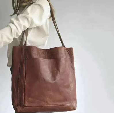 Sac Bandoulière Intemporel en Effet Cuir pour Femme, Idéal au Quotidien
