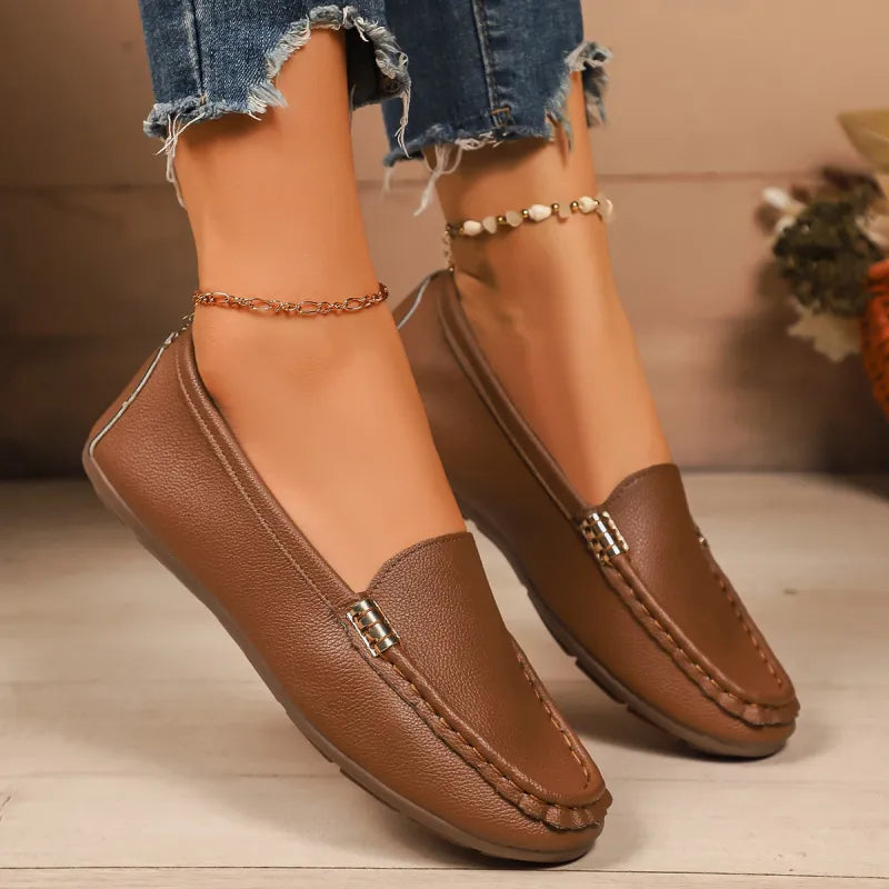Mocassins Plats Confort avec Chaîne Métallique pour Femme
