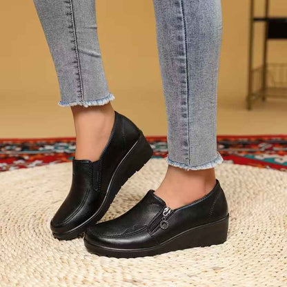 Mocassins confortables à fermeture éclair latérale brodée pour femmes