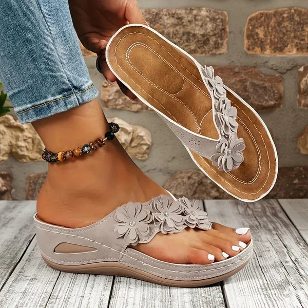 Sandales Tongs Compensées Fleuries pour Femme