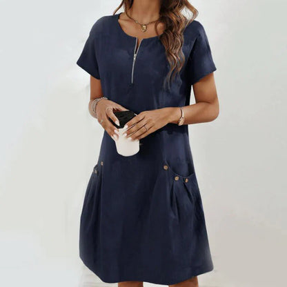 Robe femme à demi-zip, coupe décontractée et poches boutonnées