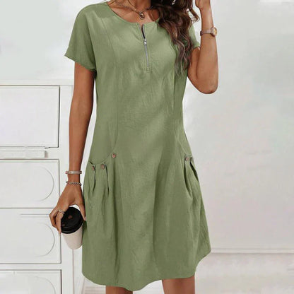 Robe femme à demi-zip, coupe décontractée et poches boutonnées