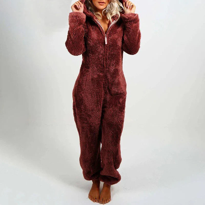 Combinaison pyjama à capuche en peluche