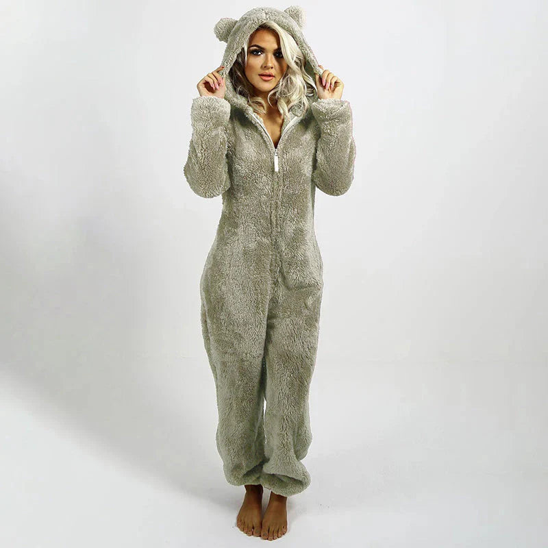 Combinaison pyjama à capuche en peluche
