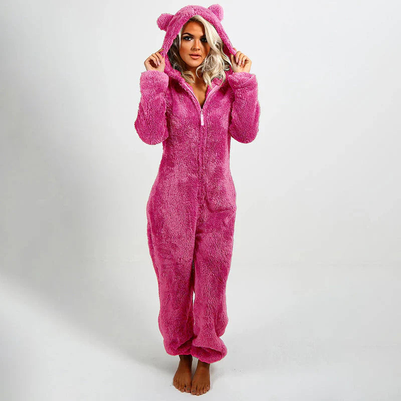 Combinaison pyjama à capuche en peluche