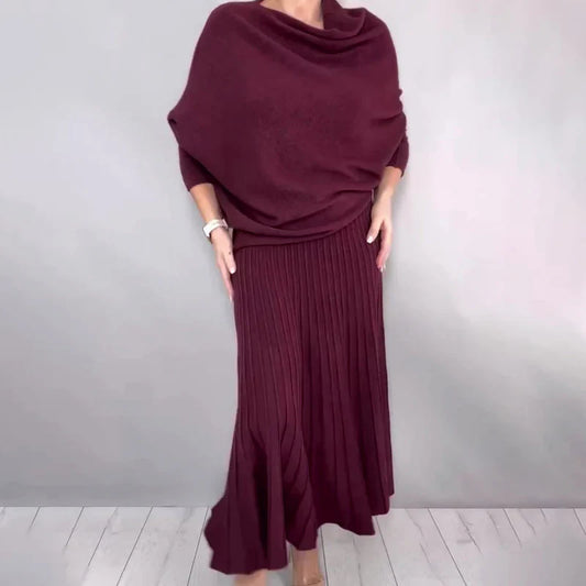 Ensemble composé d'un haut en tricot à col roulé et d'une jupe longue plissée évasée pour femme