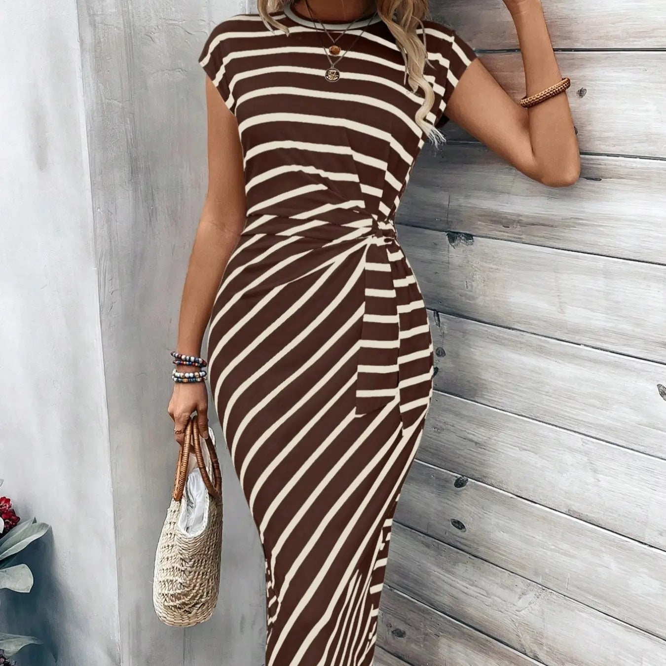 Robe longue Seralina à taille nouée et blocs de couleurs pour femme