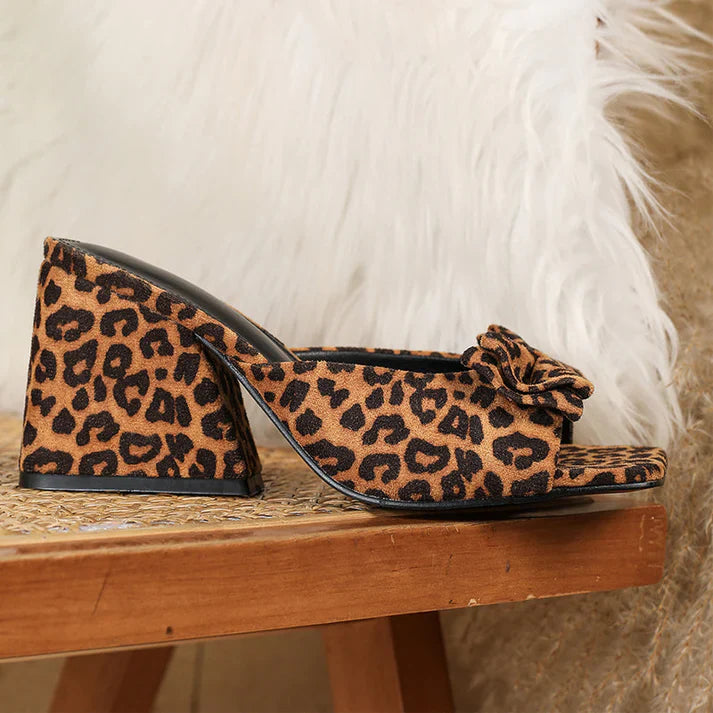 Sandales à talons carrés et nœud léopard pour femmes